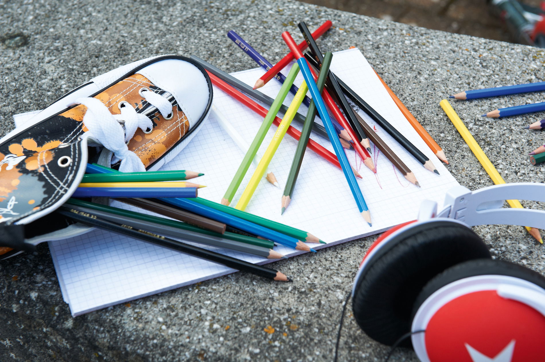 Etui carton de 24 crayons STABILO Crayon de Couleur  pour Étudiants et Professionnels – Image 3