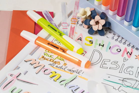 Surligneur format stylo STABILO swing coolPochette de 4 surligneurs jaune + bleu + vert + rose 275/4 – Image 5