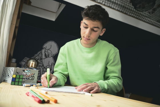 Surligneur format stylo STABILO swing coolPochette de 4 surligneurs jaune + bleu + vert + rose 275/4 – Image 7