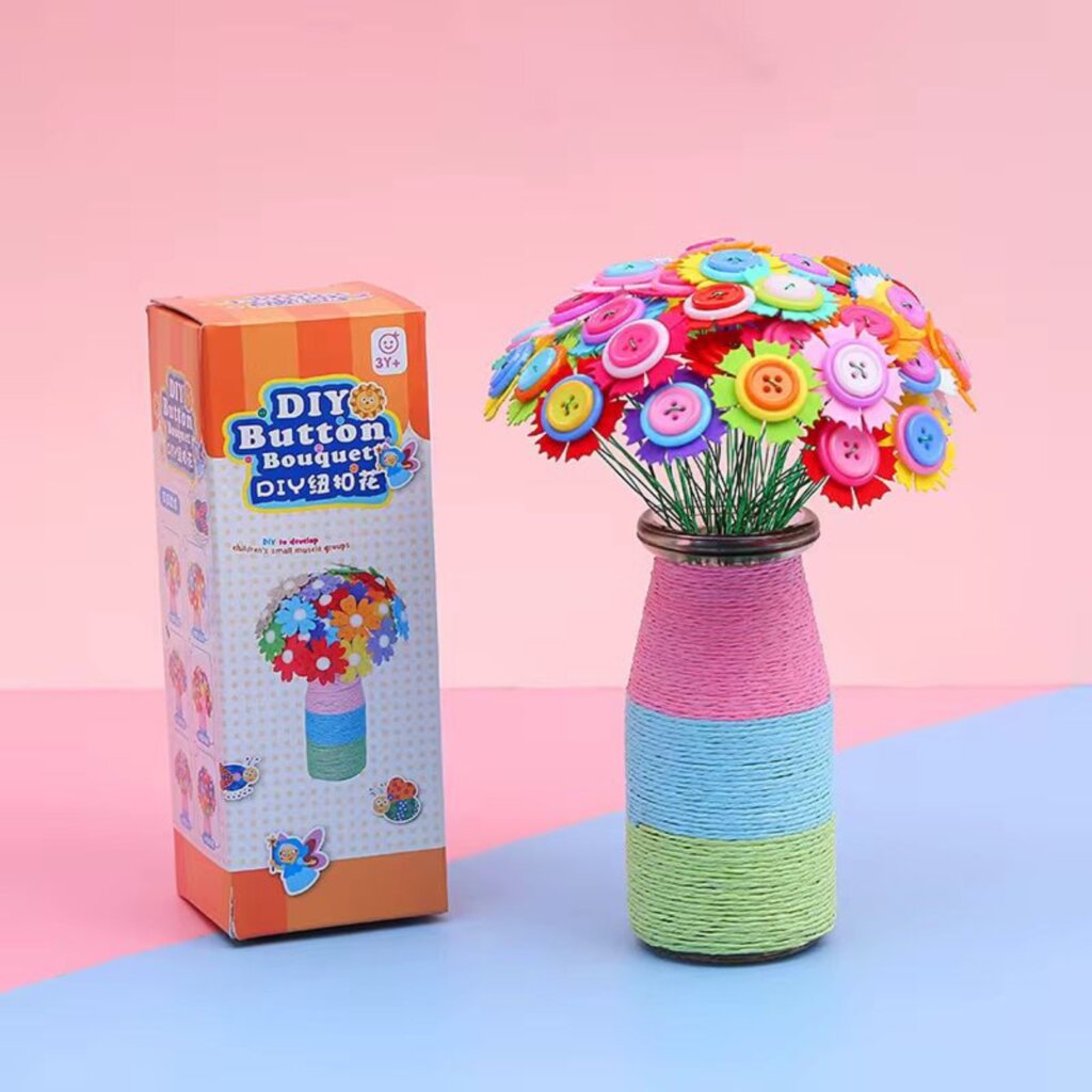 Kit DIY Fleurs Boutons montrant la boîte et le bouquet fini, développe la motricité fine de l'enfant.