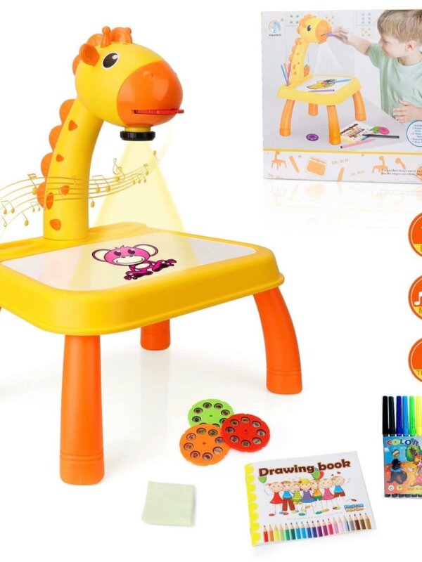 Table de dessin enfant jaune et orange en forme de girafe avec projecteur lumineux, feutres, disques d’images et carnet de coloriage inclus.