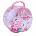 Cette image présente une tirelire licorne magique pour enfants, conçue comme une petite mallette rose portable avec une poignée