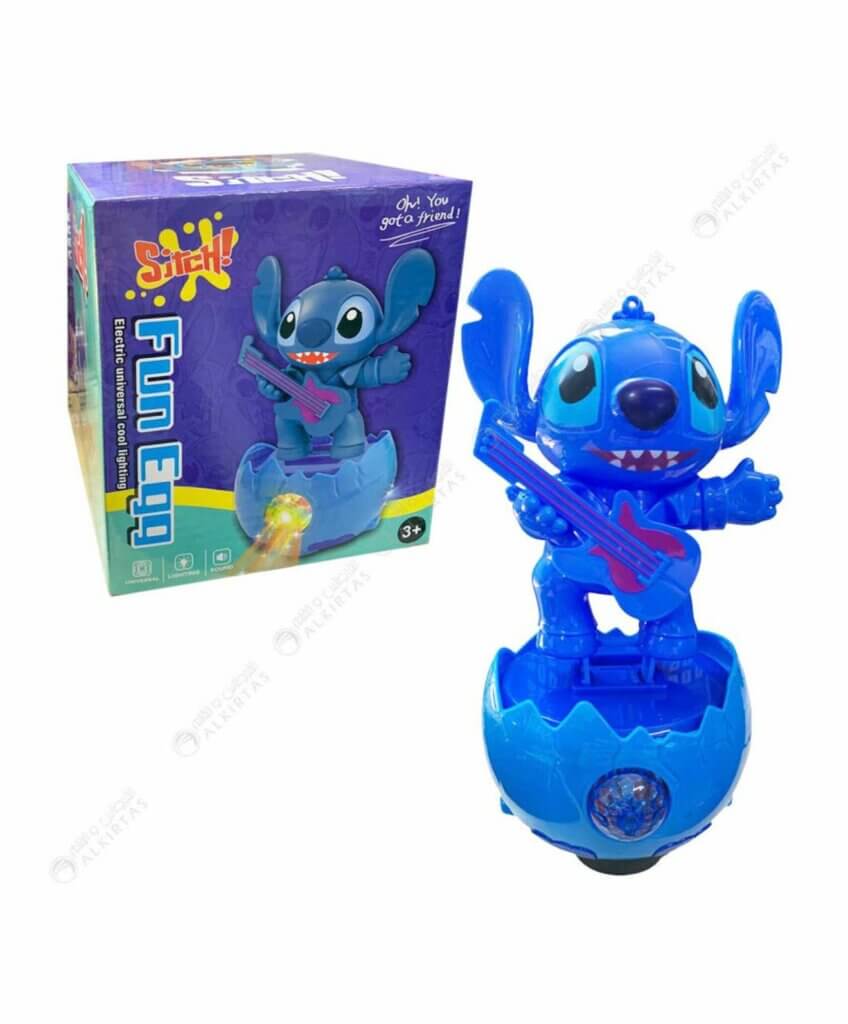 Figurine bleue de Stitch tenant une guitare rose, posée sur une base en forme de coquille avec une lumière intégrée, présentée à côté de sa boîte violette marquée « Stitch Fun Egg », jouet lumineux et sonore pour enfants de 3 ans et plus.