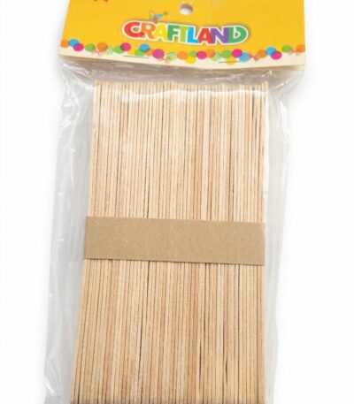 Ce sachet contient des bâtonnets en bois (souvent appelés "bâtonnets de glace" ou "popsicle sticks") de la marque Craftland. C'est la base parfaite pour construire des structures ou créer des personnages.