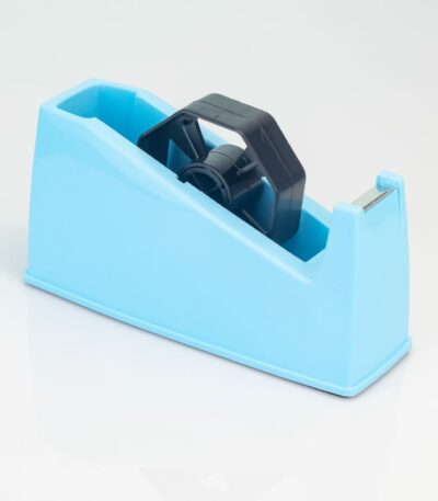 Dévidoir de ruban adhésif compact et robuste, disponible en rose, vert et bleu, doté d'une lame de coupe en acier et d'un noyau transparent.