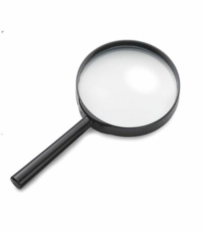 Loupe à main avec manche droit noir et grande lentille de précision en verre de 75 mm de diamètre.