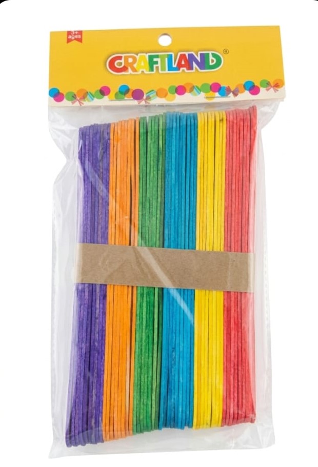 un paquet de bâtonnets en bois colorés de la marque Craftland, conçus pour les loisirs créatifs.