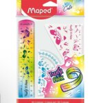 Un emballage transparent de fournitures scolaires de la marque Maped, portant les inscriptions « Mini Cute » et « Twist'n Flex ». Le paquet contient un kit de traçage de 3 pièces décoré avec des motifs d'animaux mignons et colorés. À gauche, une règle jaune et bleue de 15 centimètres ornée de petits dessins d'animaux. Au centre, un rapporteur de 180 degrés transparent avec des motifs bleus et roses. À droite, une équerre blanche et rose décorée de visages de chats et de renards stylisés. Le bas de l'emballage rouge indique « Kit 3 pièces • 3 piece set • Kit 3 piezas