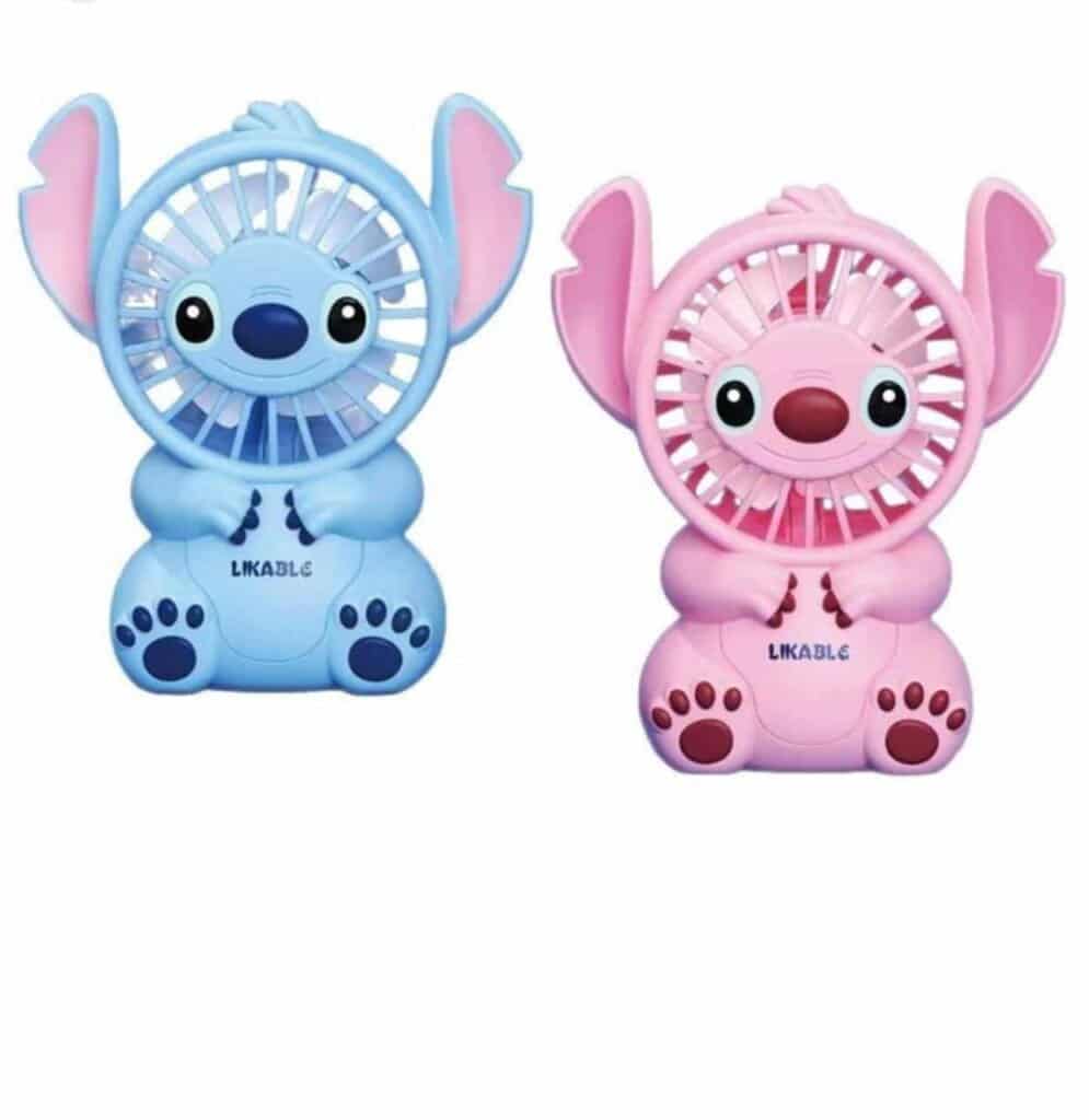 Deux mini ventilateurs portables en forme de Stitch bleu et Angel rose avec l'inscription Likable.