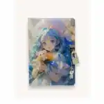 Carnet secret à couverture rigide illustré d’une jeune fille anime aux cheveux bleus, équipé d’un cadenas métallique et de clés.