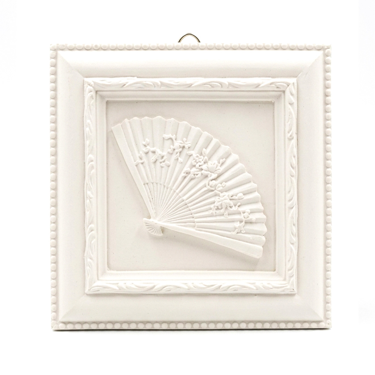 121212sdssssR Une plaque décorative carré blanche – Image 1