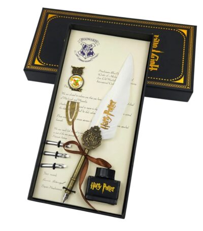 Plume Harry Potter en coffret avec lettre Poudlard et encrier