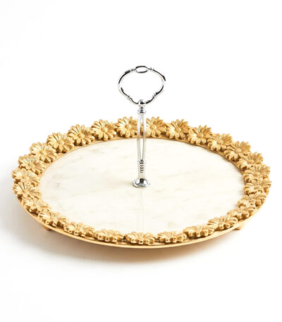 Plateau de service en marbre blanc à bordure de marguerites dorées