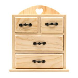 Mini-commode en bois brut à 4 tiroirs avec dossier en cœur et poignées noires